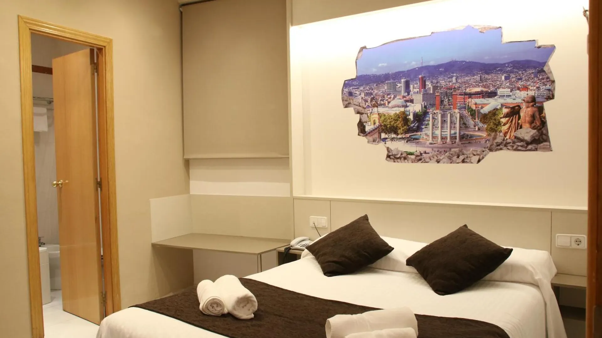 Hotel Travessera Barcelona
