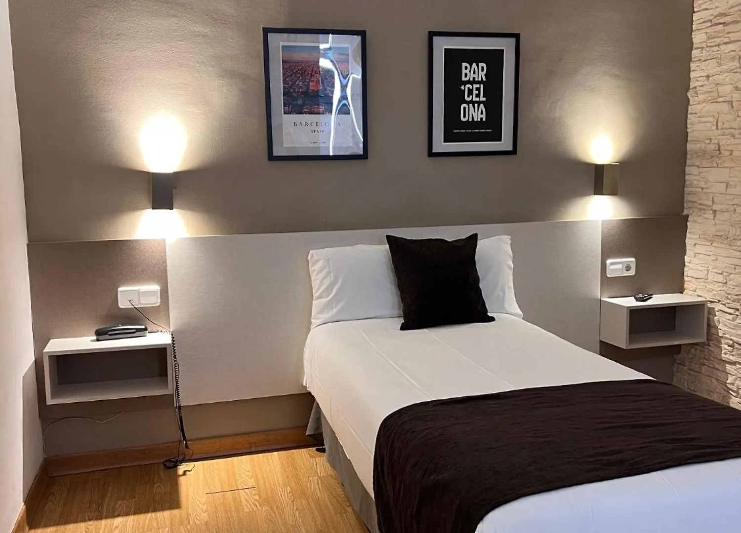 Hotel Travessera Barcelona