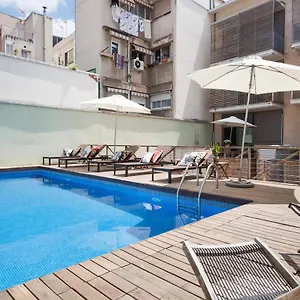 - Gracia Pool Center Apartamento Barcelona